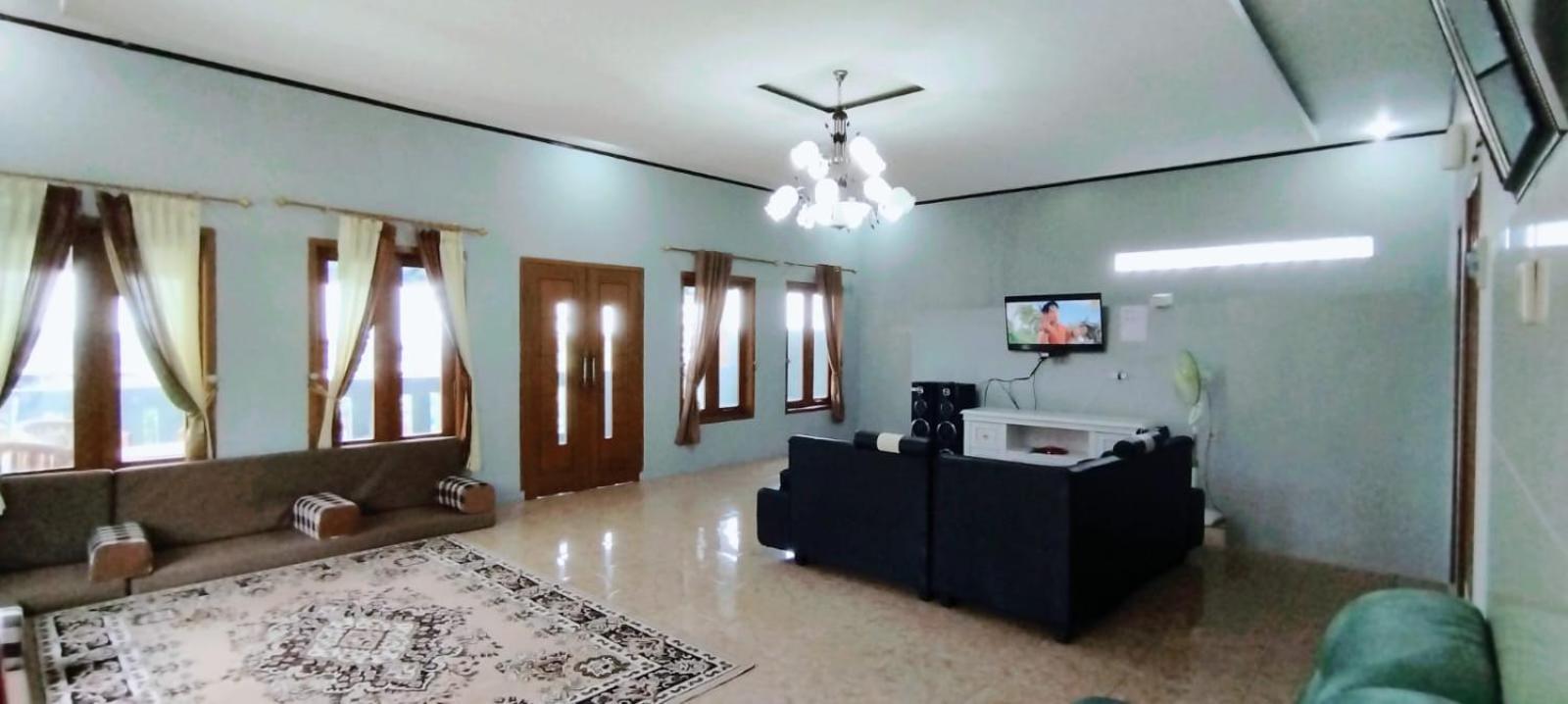 Villa Mutiara Citra Puncak Bu Eva Sampal Екстер'єр фото