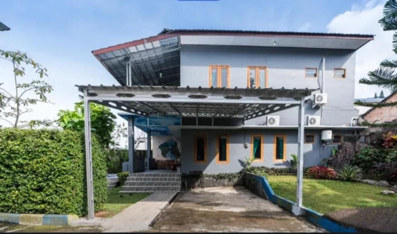 Villa Mutiara Citra Puncak Bu Eva Sampal Екстер'єр фото