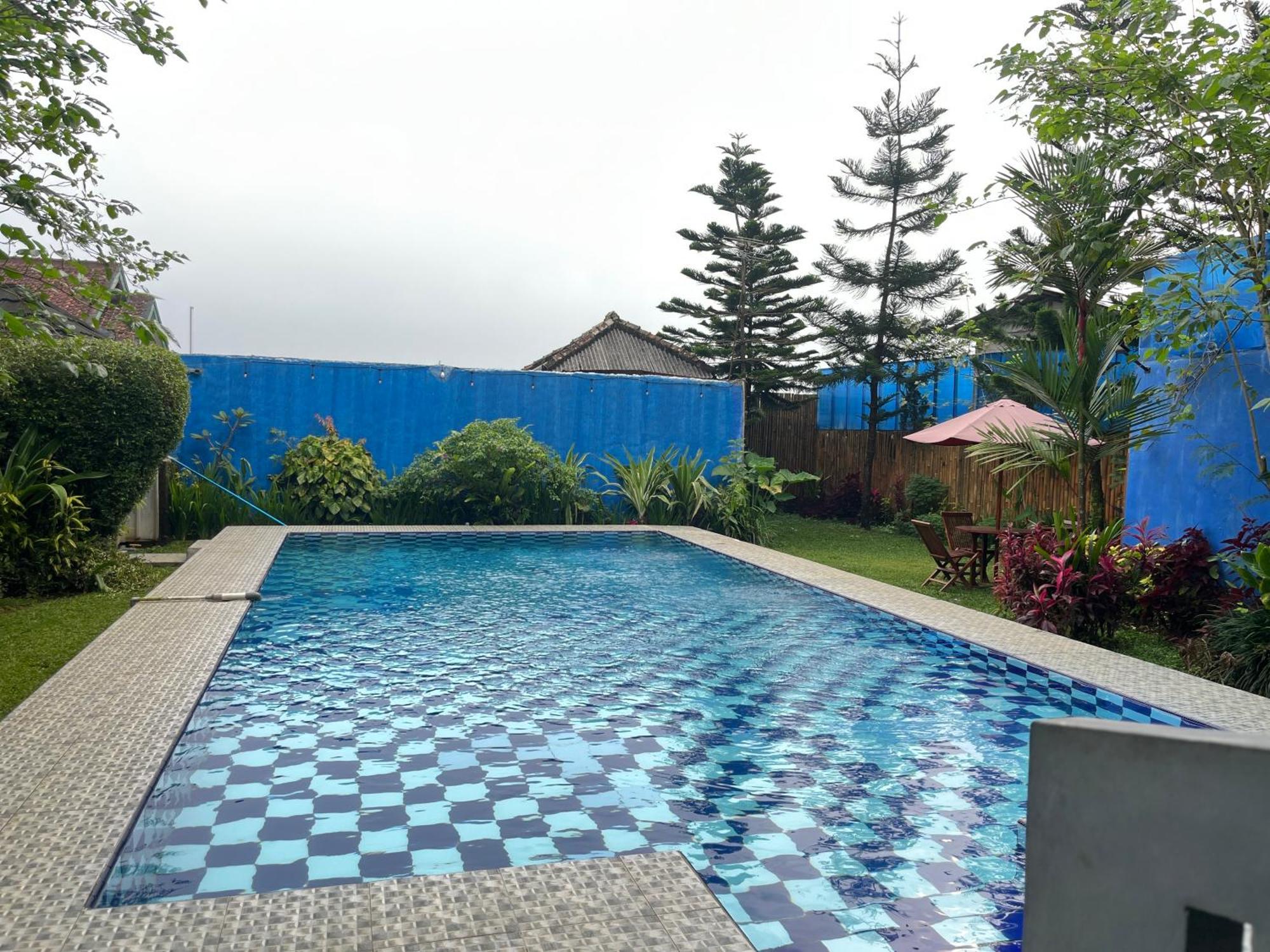 Villa Mutiara Citra Puncak Bu Eva Sampal Екстер'єр фото